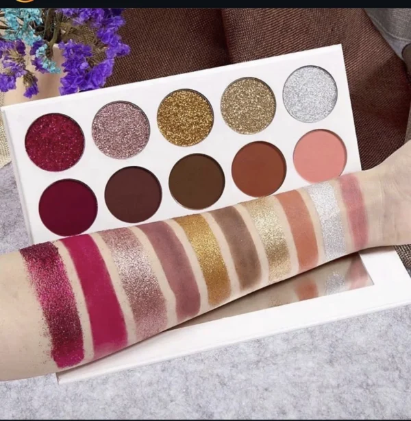 Shawna eyeshadow palette nude — PJ Beauty